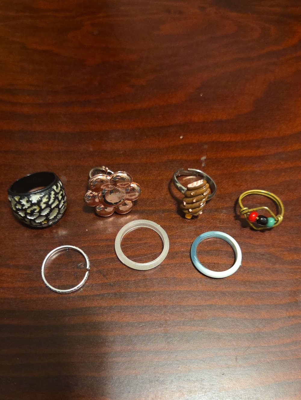 Mixed Women's Ring Set in Gold, Silver, Black and Multicolor